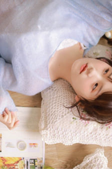 小茹和小黄狗